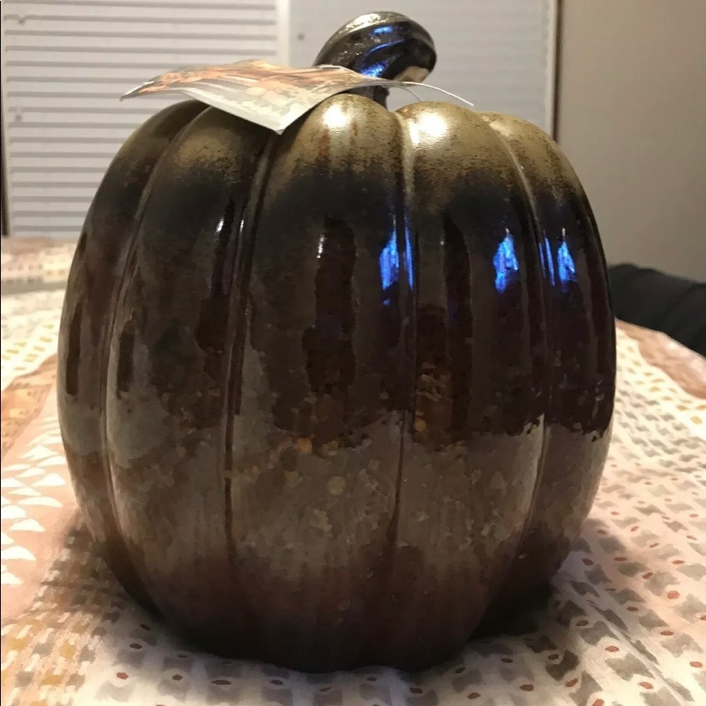 Decorative Ceramic Pumpkin Lane Furniture - Picture 4 of 13